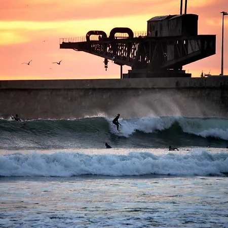 Διαμέρισμα Local Surf House