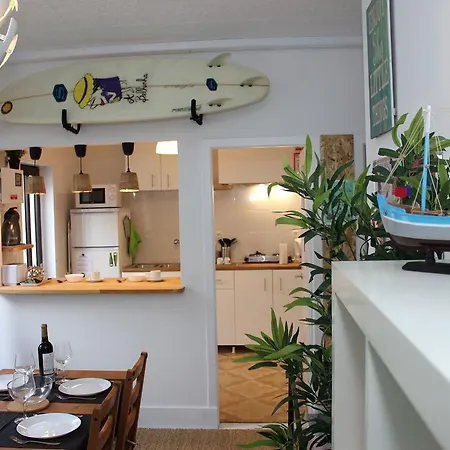 Local Surf House Apartamento *