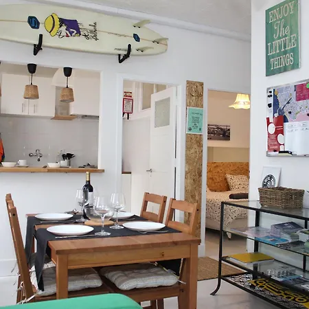 Local Surf House Apartamento *