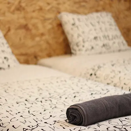 Local Surf House Apartamento *